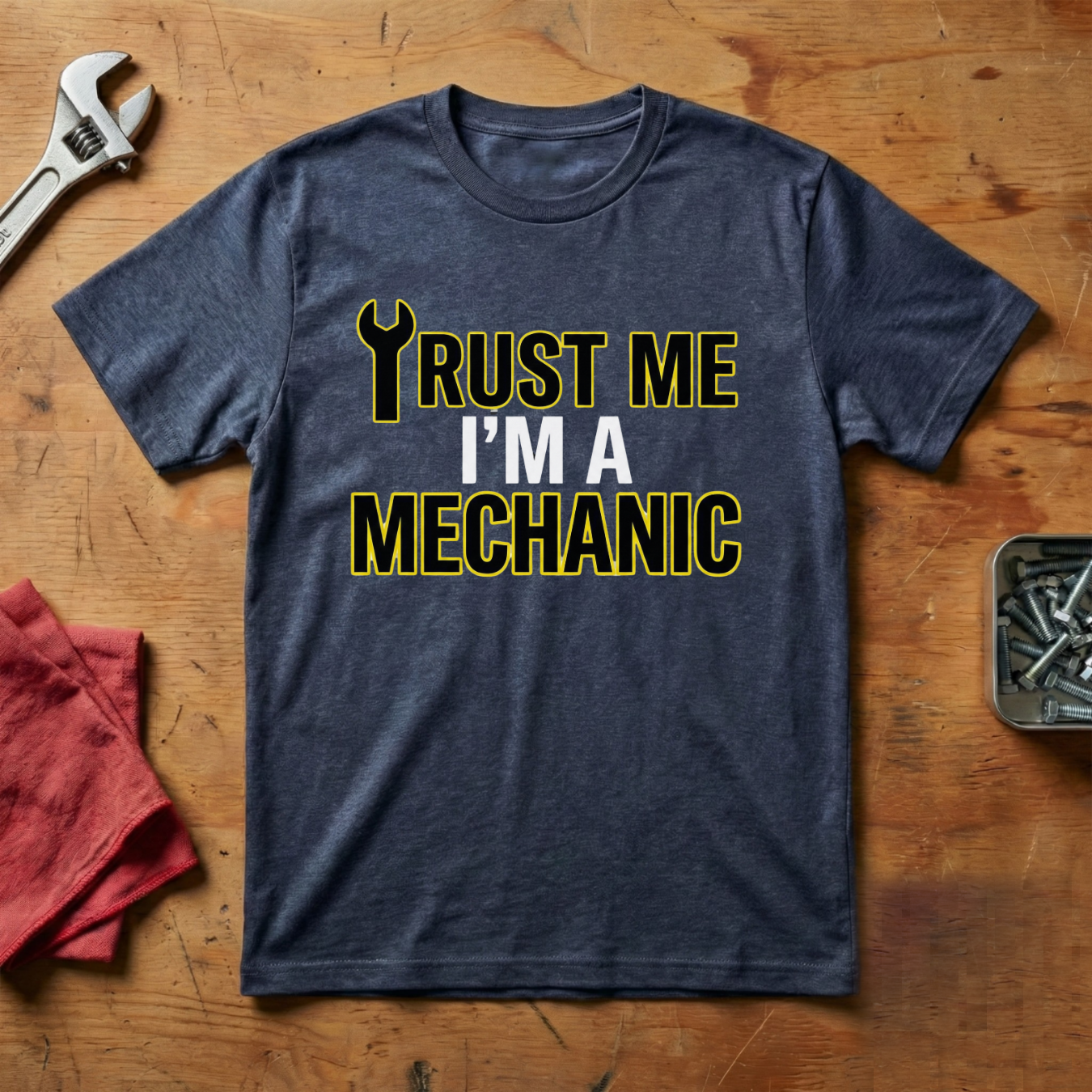 Trust Me I'm a Mechanic- T-shirt